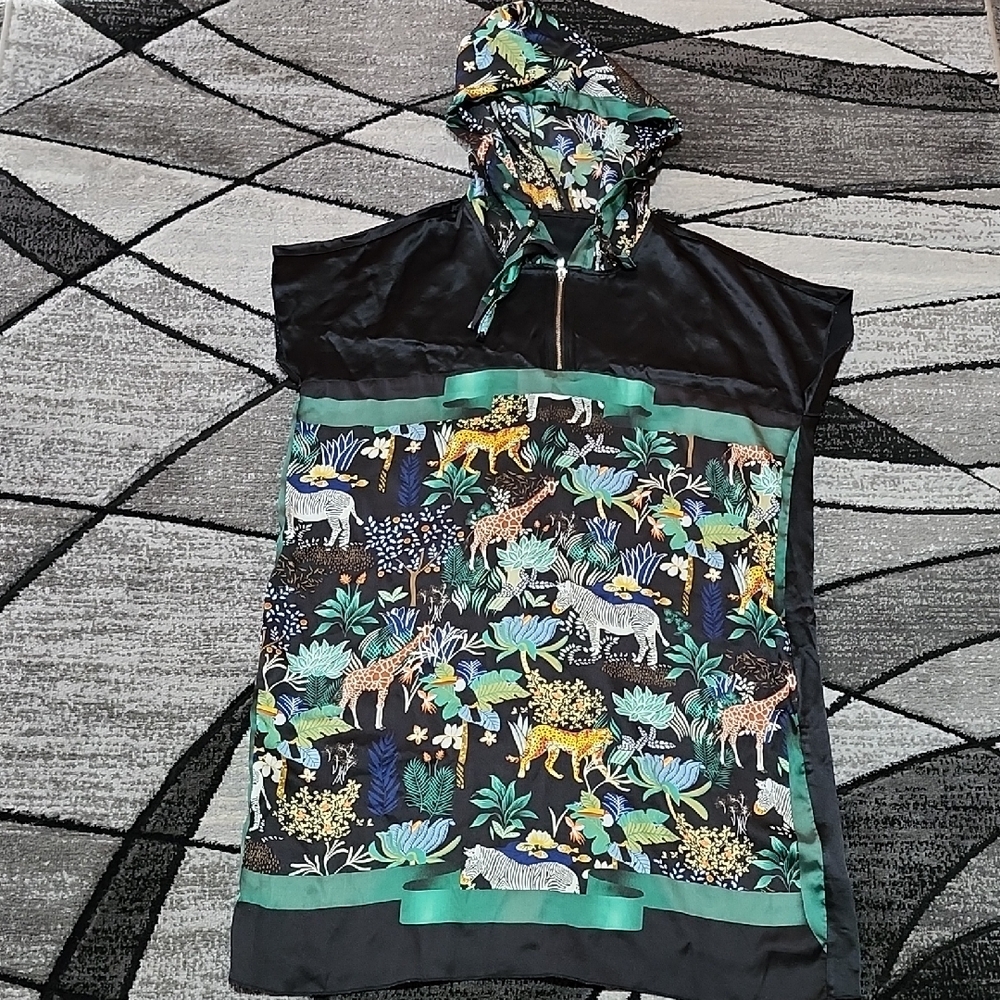 YUE YUE SAFARI CHINESE HOODIE SLEEVELESS DRESS